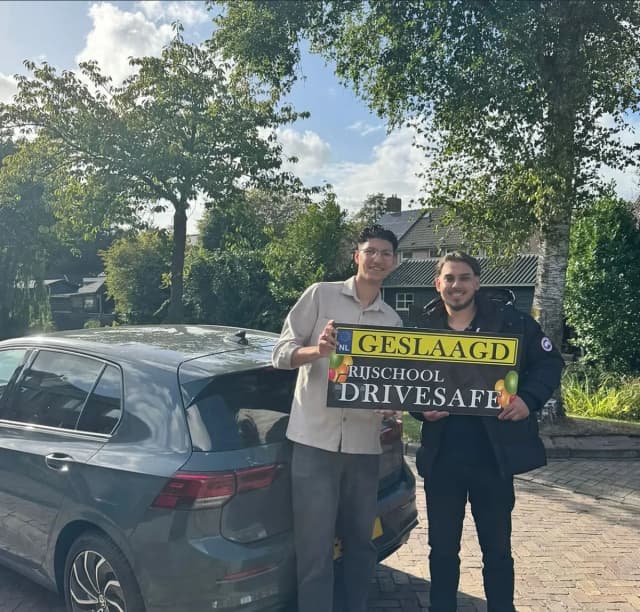 Een geslaagde leerling van DriveSafe Hoogeveen.
